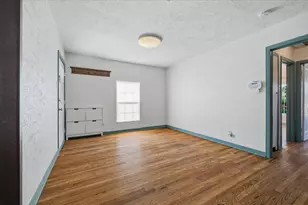 10611 Hermosa Dr, Dallas, TX 75218 - Photo 4