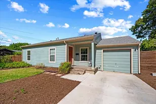10611 Hermosa Dr, Dallas, TX 75218 - Photo 1