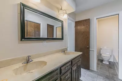 2807 Summit View Drive, Bedford, TX 76021 - Photo 28