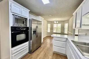 7724 Sagebrush Ct N, North Richland Hills, TX 76182 - Photo 14