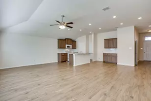 209 Balcones Dr, Fort Worth, TX 76108 - Photo 6