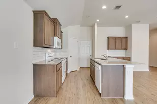 209 Balcones Dr, Fort Worth, TX 76108 - Photo 12