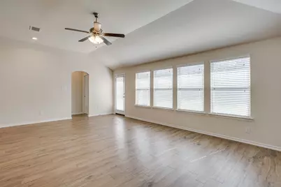 209 Balcones Drive, Fort Worth, TX 76108 - Photo 12