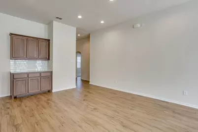 209 Balcones Drive, Fort Worth, TX 76108 - Photo 6