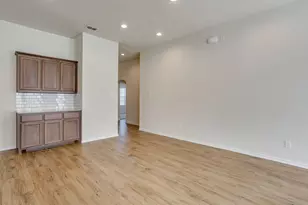 209 Balcones Dr, Fort Worth, TX 76108 - Photo 6