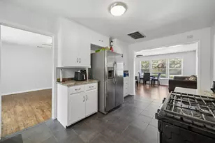 1318 Coit St, Denton, TX 76201 - Photo 8