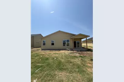 135 Walker Lane, Mabank, TX 75147 - Photo 2