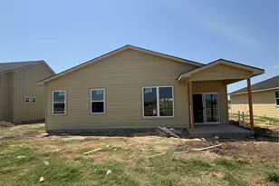 135 Walker Ln, Mabank, TX 75147 - Photo 2