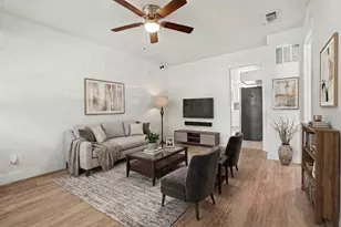 1002 Pampa Dr, Mesquite, TX 75149 - Photo 2