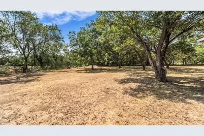1210 E Texas Street, Denison, TX 75021 - Photo 26