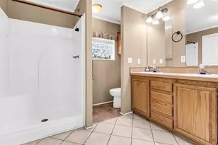 1210 E Texas St, Denison, TX 75021 - Photo 14