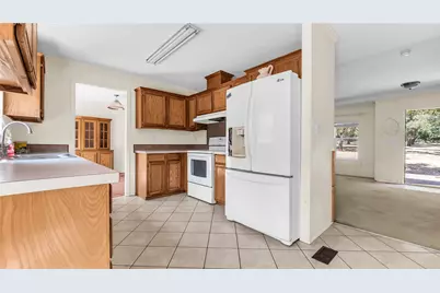 1210 E Texas Street, Denison, TX 75021 - Photo 6