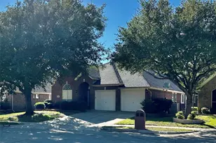 6367 Estates Ln, Fort Worth, TX 76137 - Photo 4