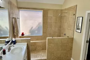 6367 Estates Ln, Fort Worth, TX 76137 - Photo 12