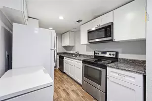 5828 Humbert Ave, Fort Worth, TX 76107 - Photo 8