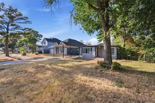 5828 Humbert Ave, Fort Worth, TX 76107 - Photo 2