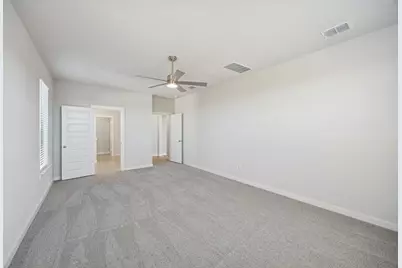10601 Blakley Creek Road, Fort Worth, TX 76126 - Photo 16