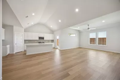 10601 Blakley Creek Road, Fort Worth, TX 76126 - Photo 8