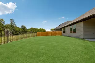 10609 Blakely Crk Rd, Fort Worth, TX 76126 - Photo 30