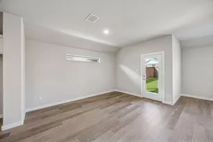 10609 Blakely Crk Rd, Fort Worth, TX 76126 - Photo 10