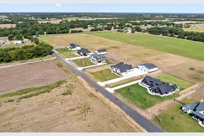 204 County Road 4615, Wolfe City, TX 75496 - Photo 4
