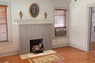 3915 Meadowbrook Dr, Fort Worth, TX 76103 - Photo 2