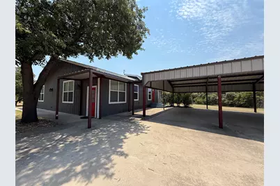293 County Road 4773, Boyd, TX 76023 - Photo 4
