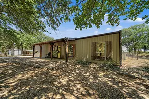 655 Hobson Bend Rd, Weatherford, TX 76088 - Photo 4