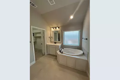 118 Jazlyn Drive, Keene, TX 76059 - Photo 12