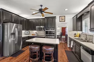 6402 Parlange Ct, Granbury, TX 76049 - Photo 16