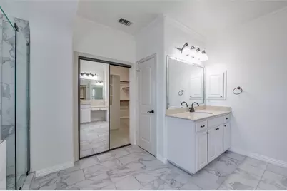 2043 Loma Alta Drive, Irving, TX 75063 - Photo 16