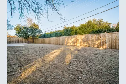 14720 Cherry Hills Drive, Farmers Branch, TX 75234 - Photo 16