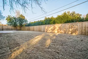 14720 Cherry Hills Dr, Farmers Branch, TX 75234 - Photo 16