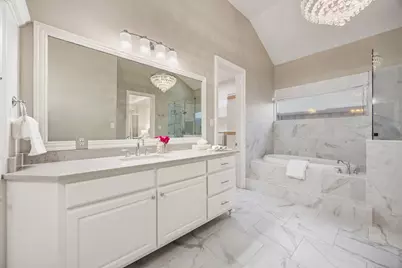 6828 Chevy Chase Avenue, Dallas, TX 75225 - Photo 24