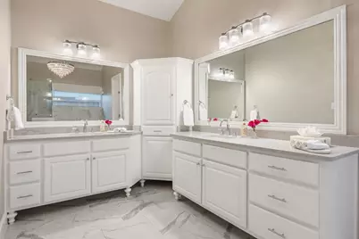 6828 Chevy Chase Avenue, Dallas, TX 75225 - Photo 22