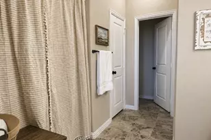 141 Trinity St, Grandview, TX 76050 - Photo 16