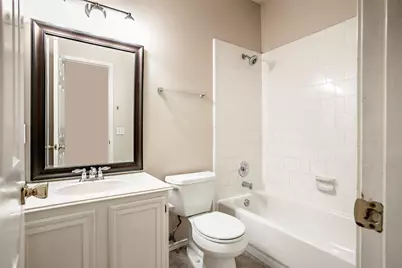 206 Meredith Court, Irving, TX 75063 - Photo 16