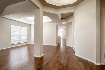 206 Meredith Court, Irving, TX 75063 - Photo 12