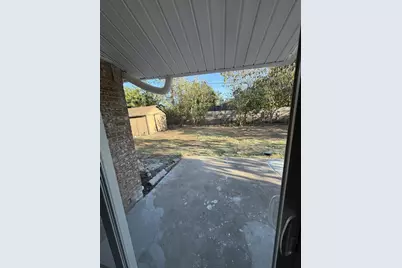 806 S Atkerson Lane, Euless, TX 76040 - Photo 22