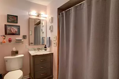 8910 Guernsey Lane, Dallas, TX 75220 - Photo 20
