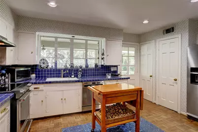 8910 Guernsey Lane, Dallas, TX 75220 - Photo 8