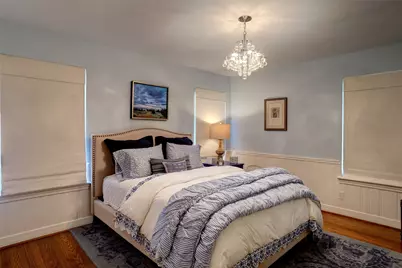 8910 Guernsey Lane, Dallas, TX 75220 - Photo 12