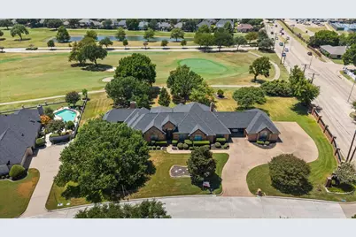 1388 Fairhaven Drive, Mansfield, TX 76063 - Photo 38