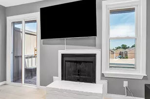 13340 Kit Ln, Dallas, TX 75240 - Photo 18