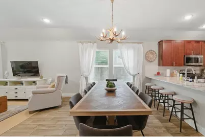 2409 Ross Avenue, Fort Worth, TX 76164 - Photo 2