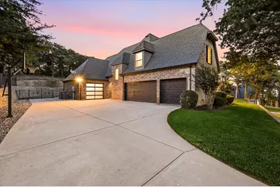 686 Knob Hill Court, Argyle, TX 76226 - Photo 4