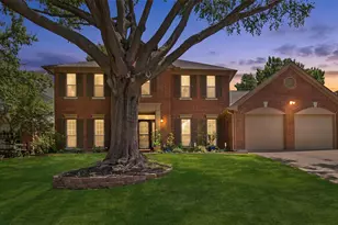 1086 Woodbriar Dr, Grapevine, TX 76051 - Photo 1