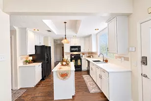 1086 Woodbriar Dr, Grapevine, TX 76051 - Photo 6