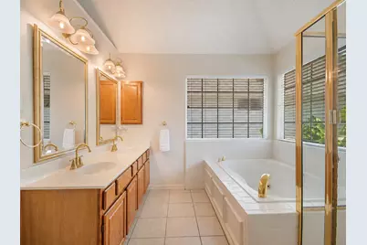 1086 Woodbriar Drive, Grapevine, TX 76051 - Photo 18