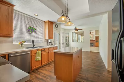 1086 Woodbriar Drive, Grapevine, TX 76051 - Photo 10